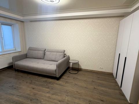 квартира за адресою Панаса Мирного вул., 7/1