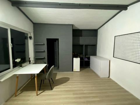 будинок за адресою Політехнічна вул.