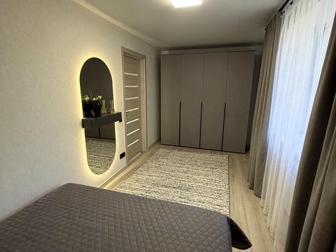 квартира за адресою Українського Відродження бульв. (Пушкіна), 16