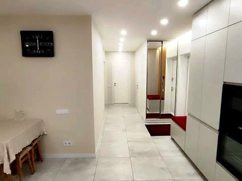 квартира за адресою Василя Симоненка вул., 2-Б