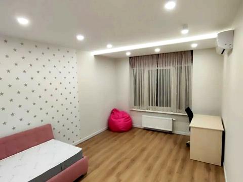 квартира за адресою Василя Симоненка вул., 2-Б