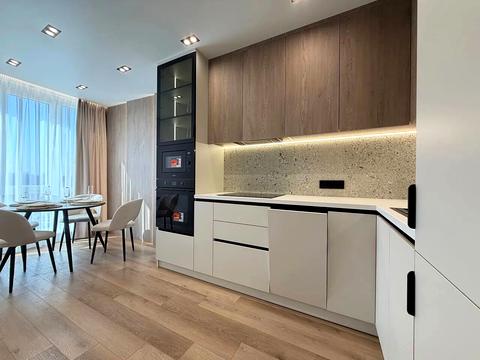 квартира за адресою Романа Левицького вул., 4
