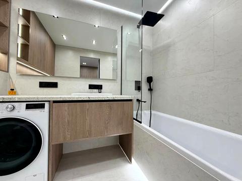 квартира за адресою Романа Левицького вул., 4