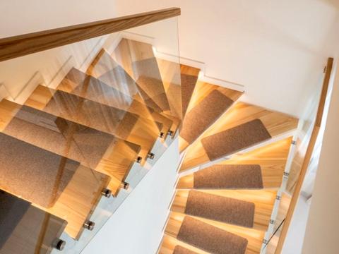 будинок за адресою Олександра Матросова вул., 23