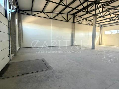 комерційна за адресою Польова вул., 76