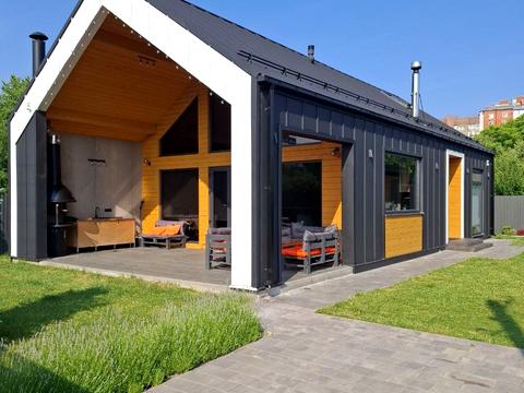 будинок за адресою Володимира Івасюка вул.