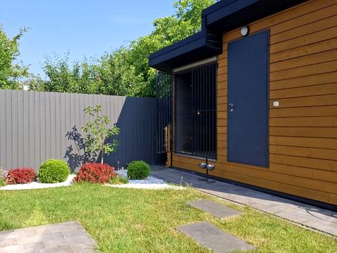 будинок за адресою Володимира Івасюка вул.