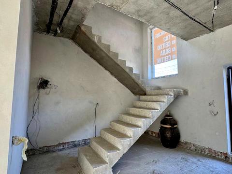 будинок за адресою смт. Брюховичі, Квітнева