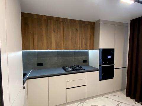 квартира по адресу Яремы ул., (Будинок 1)