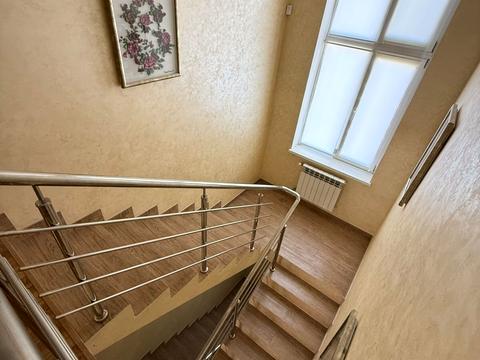 будинок за адресою Хмельницького, 1