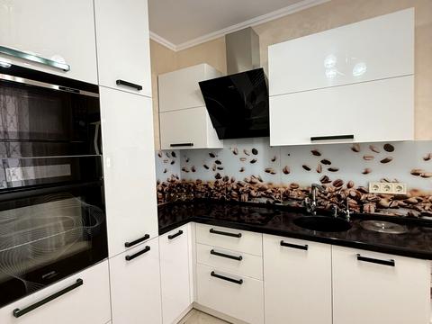 будинок за адресою Хмельницького, 1