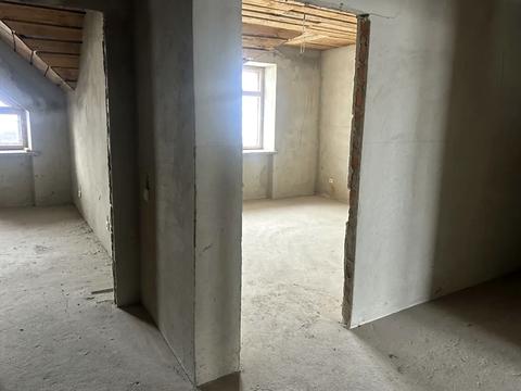 квартира за адресою Довженка вул., 9