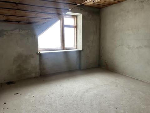 квартира за адресою Довженка вул., 9