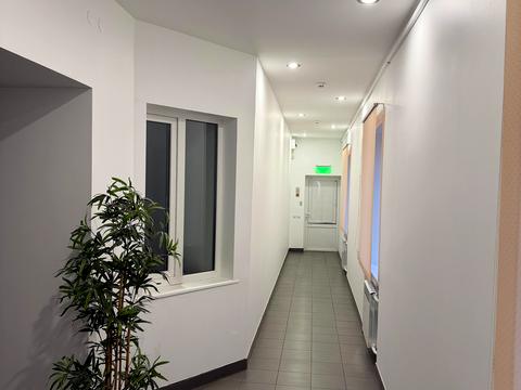 комерційна за адресою Ігорівська вул., 1/8