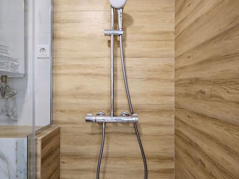 квартира за адресою Загорівська вул. (Багговутівська), 25