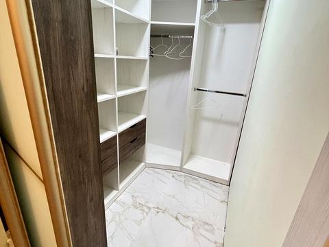 квартира по адресу Злуки просп., 18