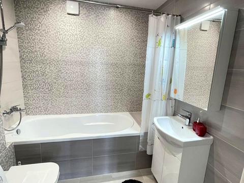 квартира по адресу Злуки просп., 18