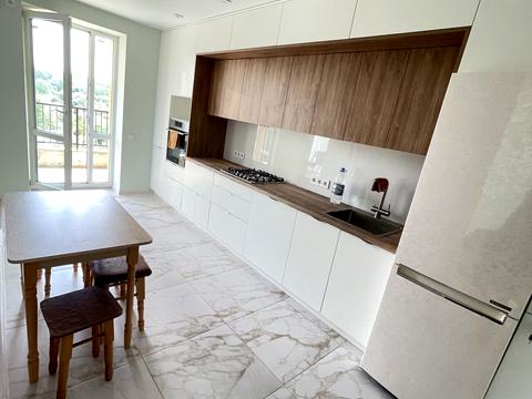 квартира за адресою Злуки просп., 18