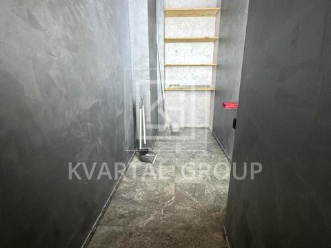 комерційна за адресою Соборна вул., 122