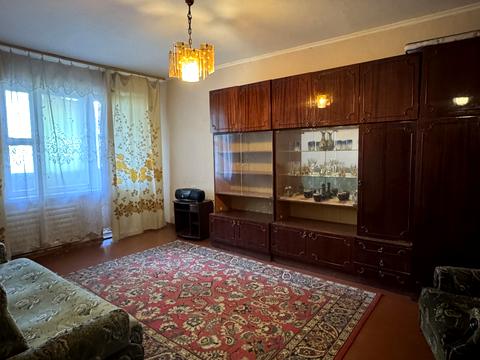 квартира за адресою Хорольська вул., 8/4