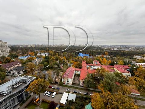 квартира за адресою Верховинна вул., 37