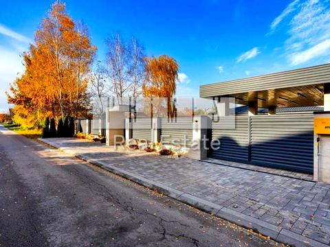 будинок за адресою Вишнева, 44