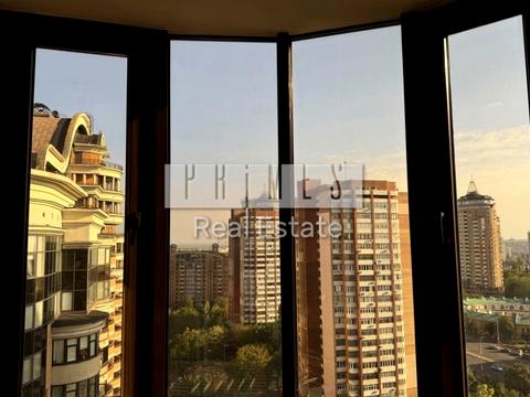 квартира за адресою Старонаводницька вул., 4-В