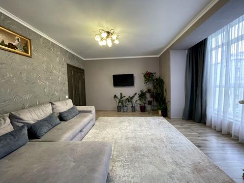 квартира за адресою Василя Стуса вул., (Будинок 5)