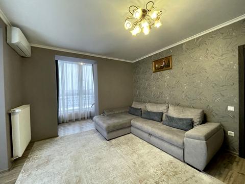 квартира за адресою Василя Стуса вул., (Будинок 5)