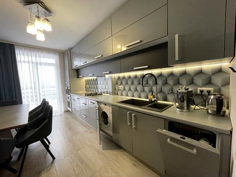 квартира за адресою Василя Стуса вул., (Будинок 5)