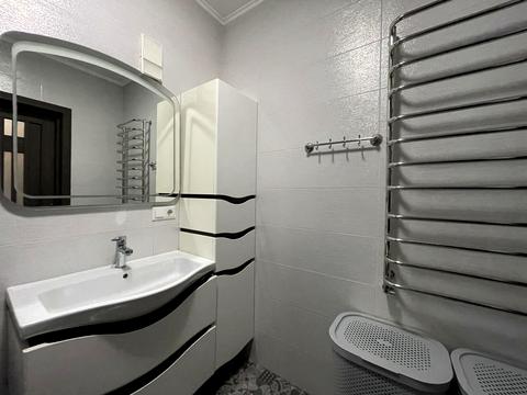 квартира за адресою Василя Стуса вул., (Будинок 5)