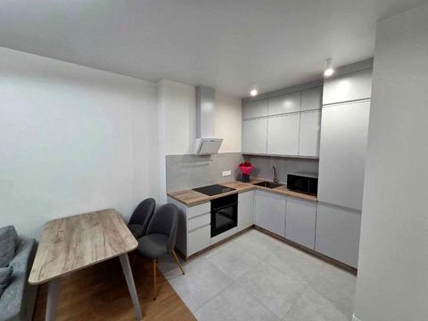 квартира за адресою Генерала Грекова вул., 4