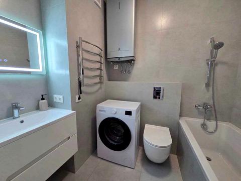 квартира за адресою Генерала Грекова вул., 4