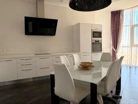 квартира за адресою Одеса, Гетьмана Сагайдачного бульв. (Лідерсівський), 5