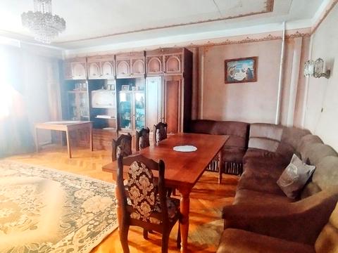 будинок за адресою Шкільна вул., 9