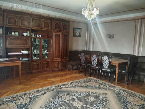 будинок за адресою Шкільна вул., 9