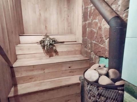 будинок за адресою Шкільна вул., 9