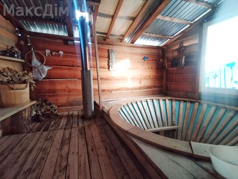 будинок за адресою Шкільна вул., 9