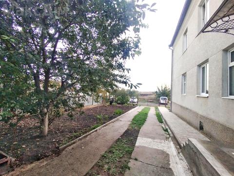 будинок за адресою Шкільна вул., 9