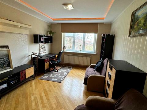 квартира за адресою Олени Кульчицької вул., 16г