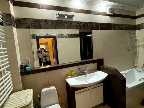 квартира за адресою Олени Кульчицької вул., 16г