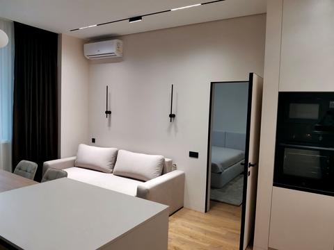 квартира за адресою Андрія Верхогляда вул. (Михайла Драгомирова), 14-А