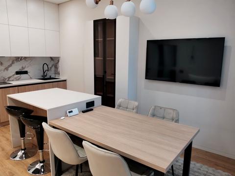 квартира за адресою Андрія Верхогляда вул. (Михайла Драгомирова), 14-А