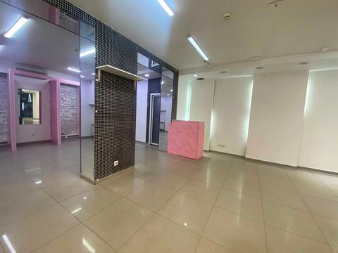 комерційна за адресою Князя Острозького вул., 2