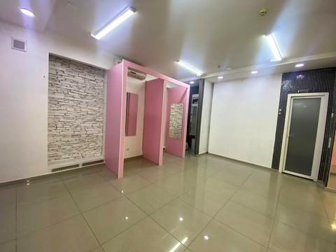 комерційна за адресою Князя Острозького вул., 2