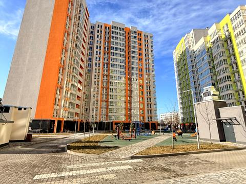 квартира за адресою Олеся Бердника вул., 1-Г