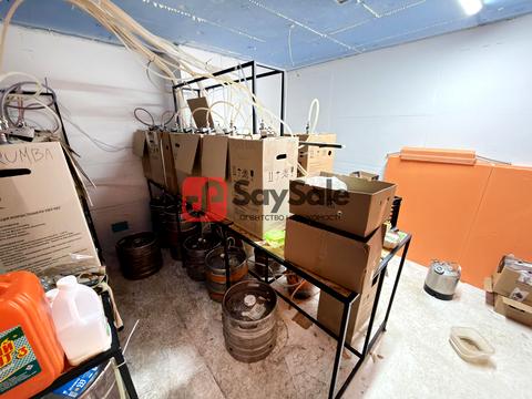 комерційна за адресою Київ, Якуба Коласа вул., 2