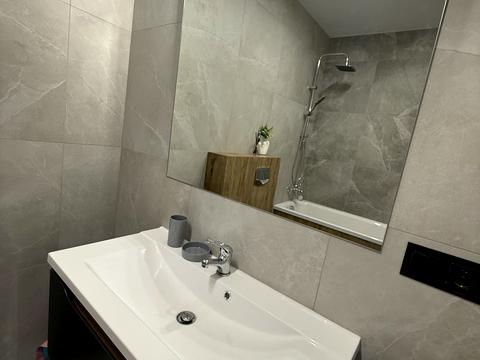 квартира за адресою Волинська вул., 12