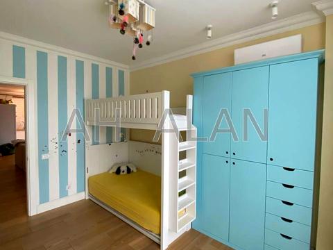 квартира за адресою Регенераторна вул., 4 к14