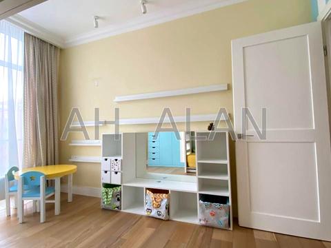 квартира за адресою Регенераторна вул., 4 к14
